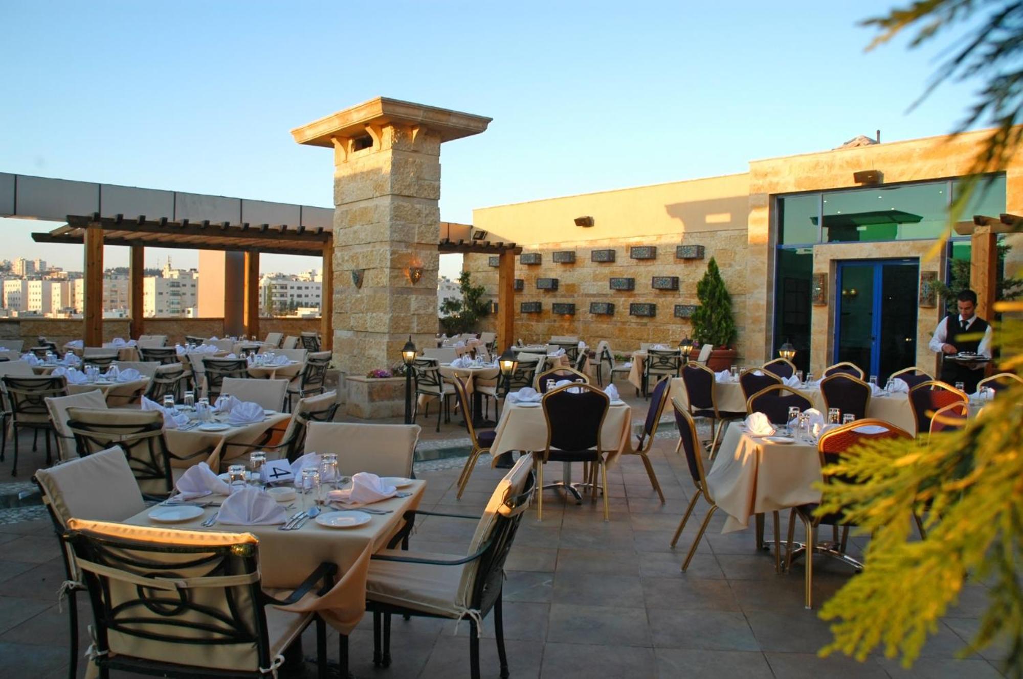 Sadeen Amman Hotel Exterior foto