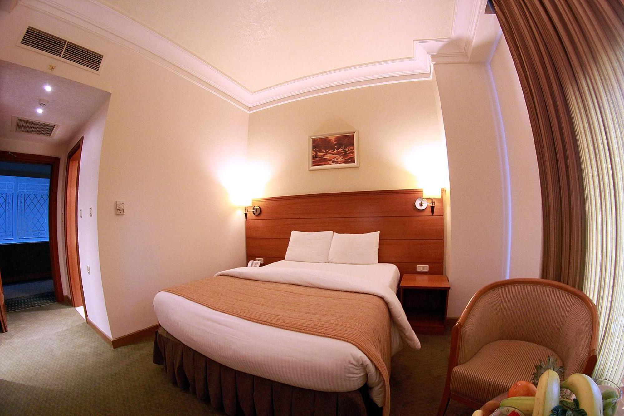 Sadeen Amman Hotel Exterior foto